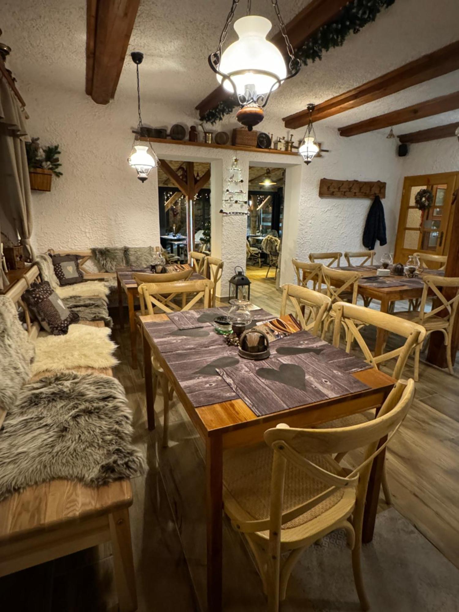 Pension & Restaurant Krakonos Harrachov Extérieur photo